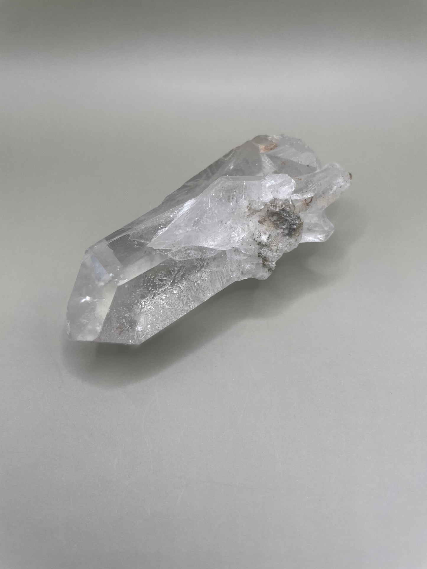 Raw Clear Quartz Point in XXL no. 1