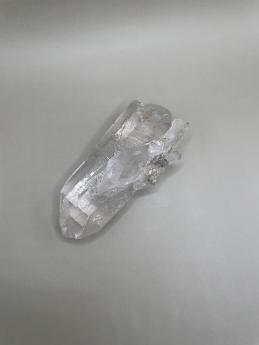 Raw Clear Quartz Point in XXL no. 1